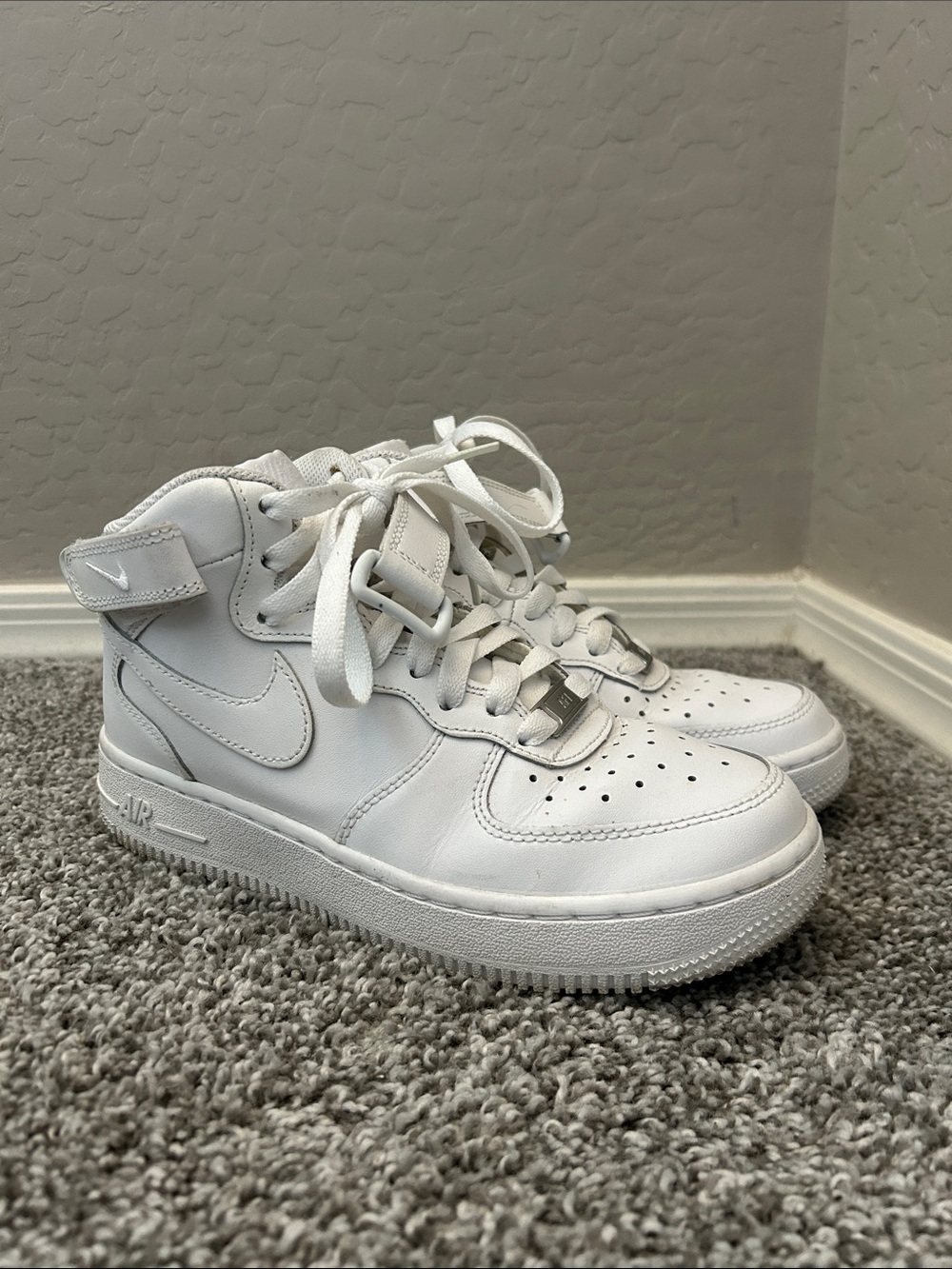 Nike Kids White High-Top Sneakers